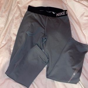 Nike leggings